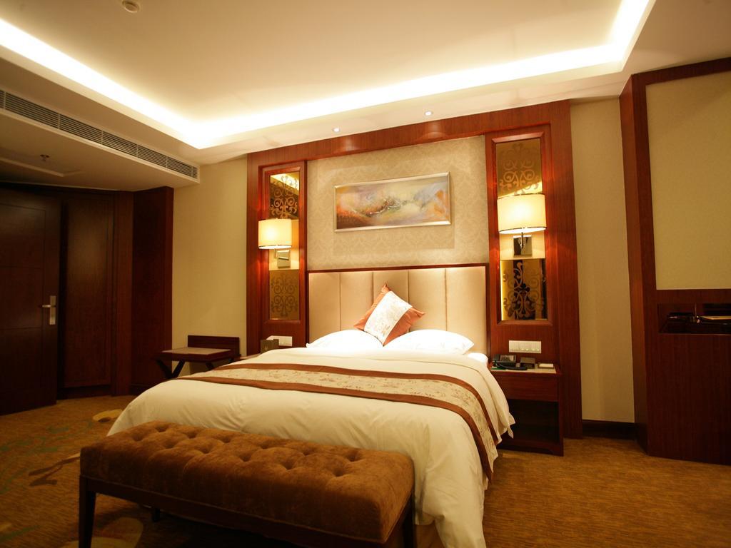 Dongguan Huilihua Hotel Bagian luar foto