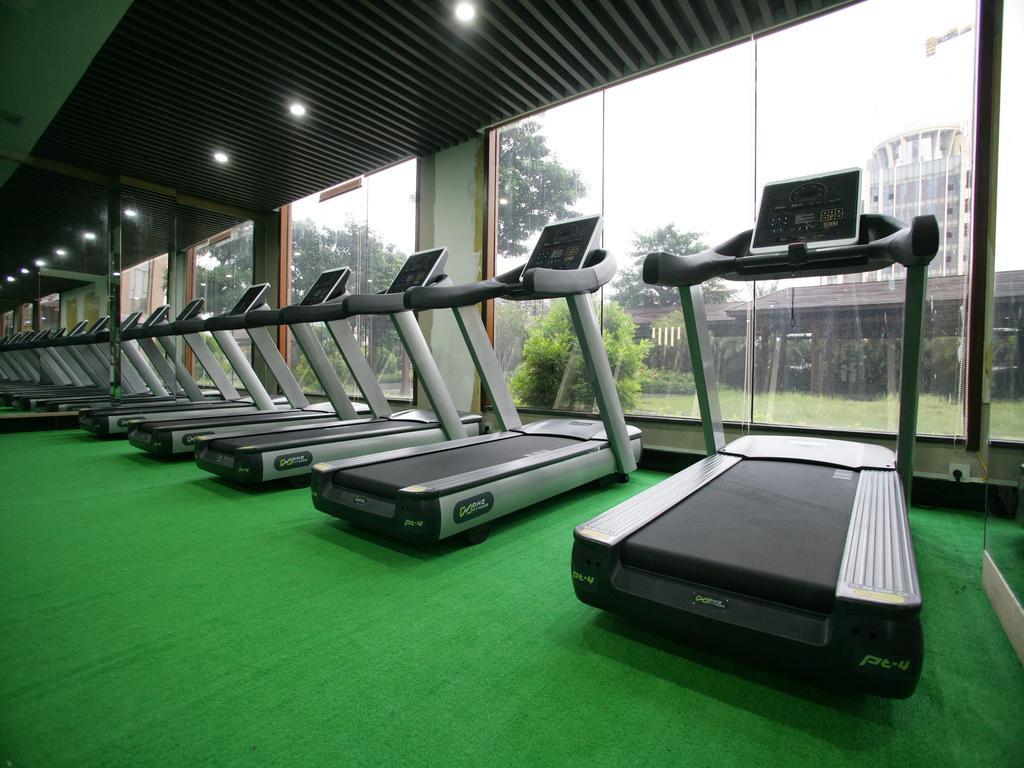 Dongguan Huilihua Hotel Bagian luar foto
