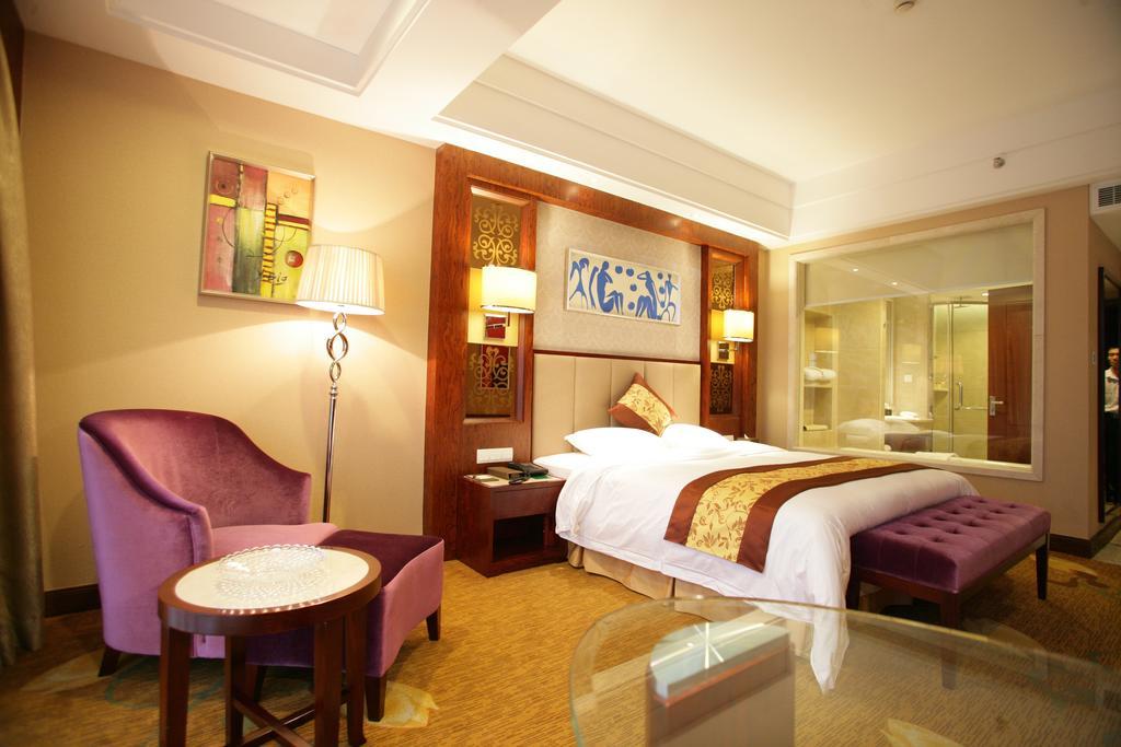 Dongguan Huilihua Hotel Bagian luar foto