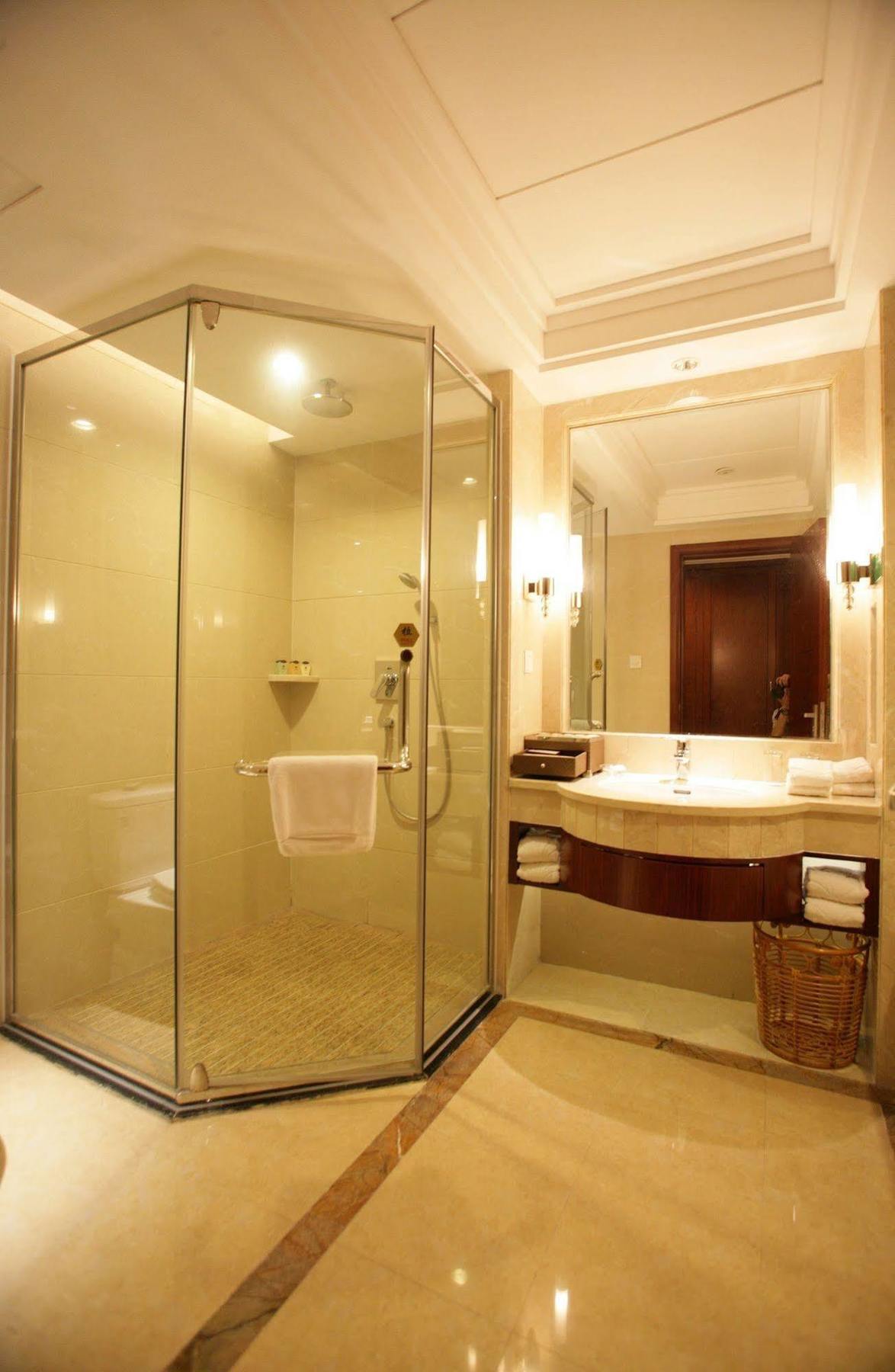 Dongguan Huilihua Hotel Bagian luar foto