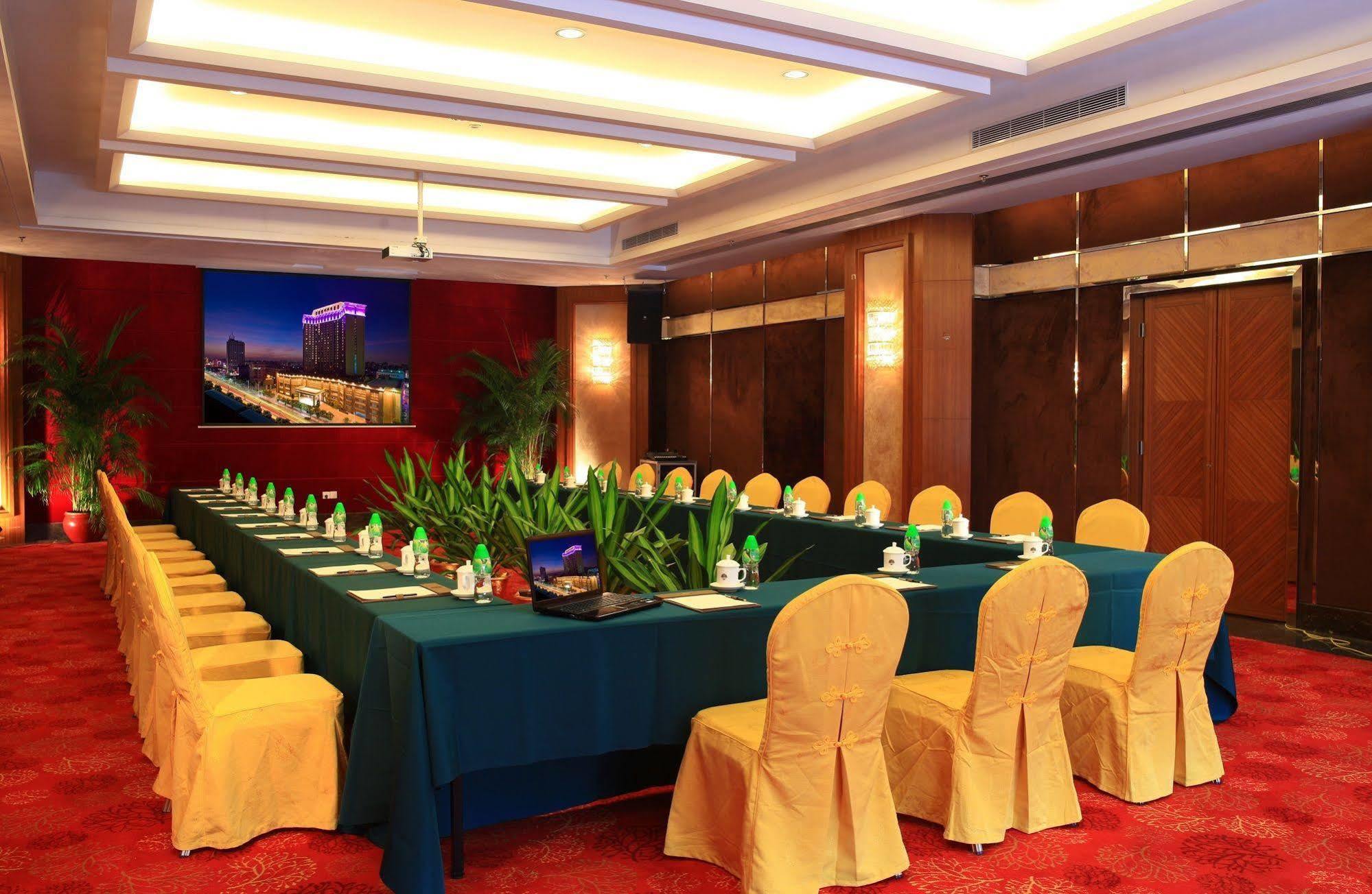 Dongguan Huilihua Hotel Bagian luar foto